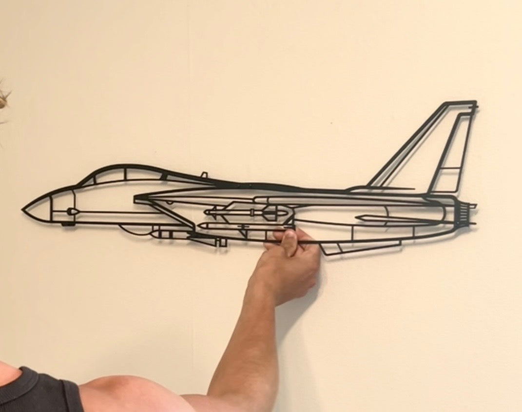 Metal wallart in F-14 design